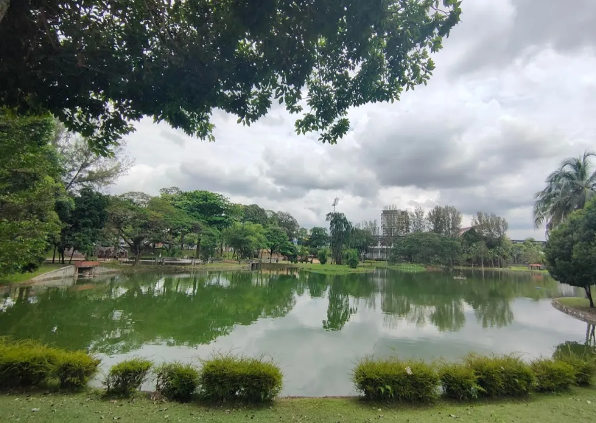 Taman Tasik Permaisuri
